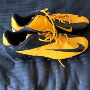 Nike vapor strike football cleats